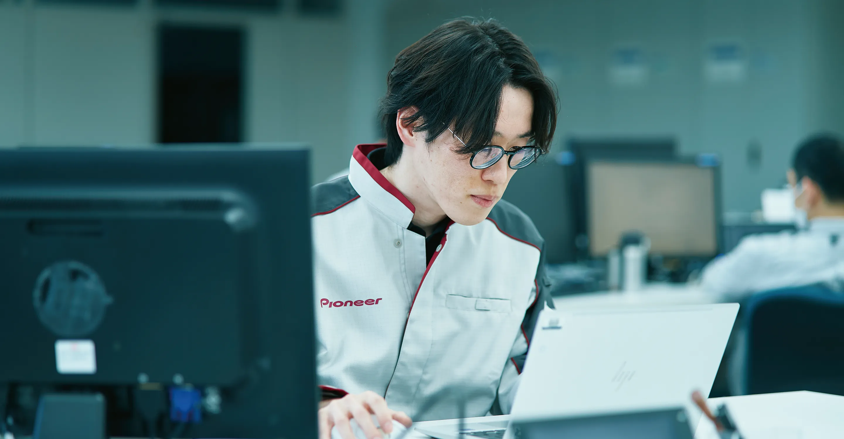 打ち合わせをする様子